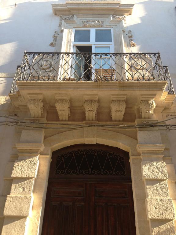 Ortigia Family House Apartment Syracuse Exterior photo